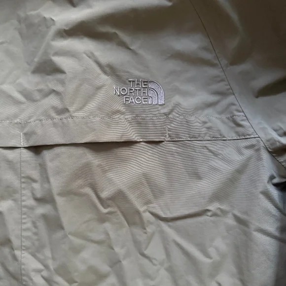 North Face Men's City Breeze Rain Parka Dryvent, Medium